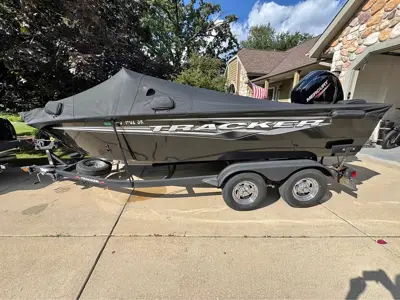 2024 Tracker Targa V-18 Combo Fish & Ski – Mercury 150 – Loaded
