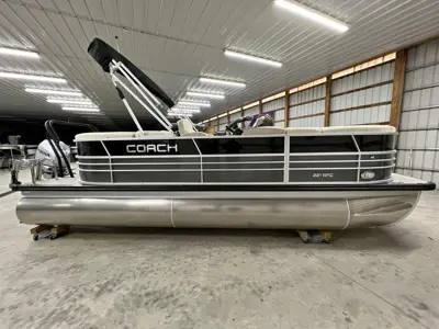2022 Coach 221 RFC 1-SERIES SPORTTOON