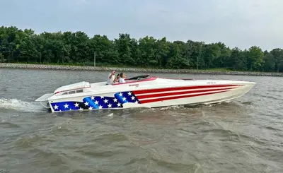 Wellcraft scarab powerboat