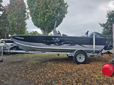 1988 Smokercraft Center console