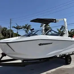 2026 Nautique G 21