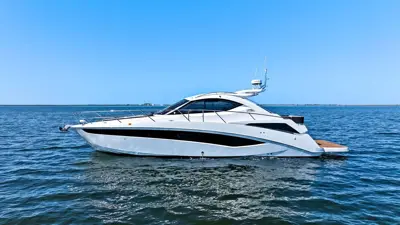 2017 Galeon 385 HTS — Turn-Key, — Tampa, FL