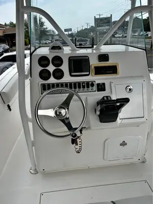 2007 Sea Striker center console