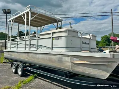 2005 Sundancer 240C