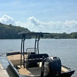 2016 Tracker Grizzly 2072