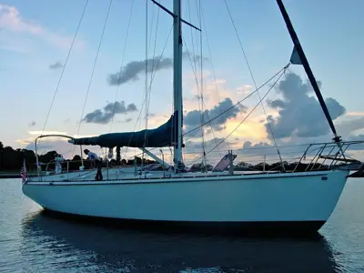1977 CREEKMORE 40 (Hull #1 of 17) - Owner financing or Lease Option / Delivery to Hawaii