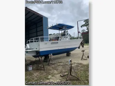 2004 Premium Custom Center Console — 31ft