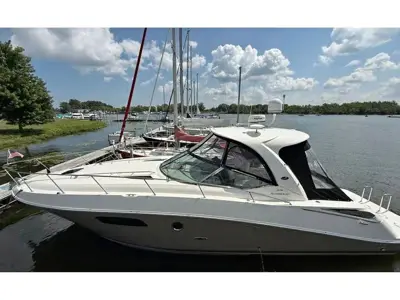 2008 Sea Ray Sundancer 350