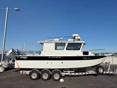 2018 HewesCraft 260 Pacific Explorer