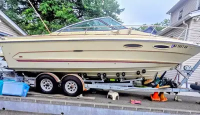 Boat 1986 Sea Ray 210 weekender