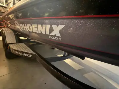 2011 Phoenix Bass Boat with 225 2011 Mercury Pro XS Engine