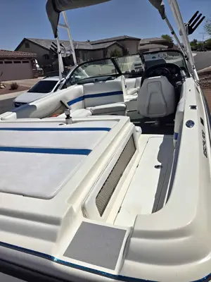 2002 Centurion avalanche
