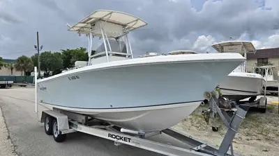 2006 21 SAILFISH CC center console boat