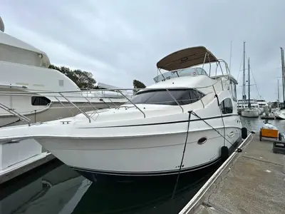 2003 Silverton 35