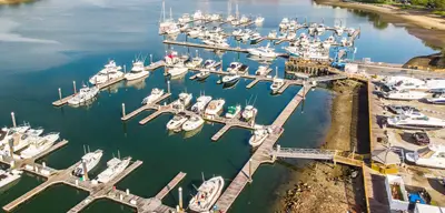 Bay Pointe Marina