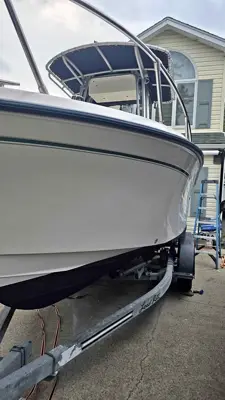 2000 Grady white 209 escape