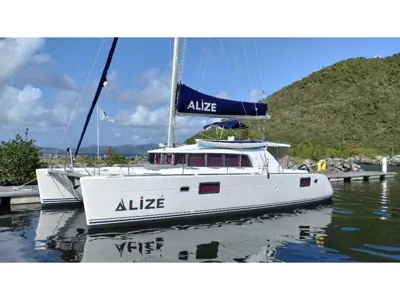 44' Lagoon 440