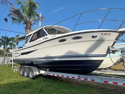 2025 Cutwater 32