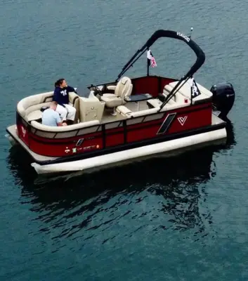 2022 Viaggio Lago 18 U w/2023 Tohatsu 90hp, 2025 Venture Galvanized trailer