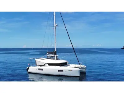 42' Lagoon 42 3 Cabin Owners Version