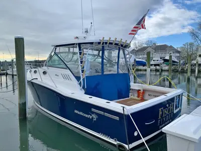 2004 Wellcraft 330 coastal
