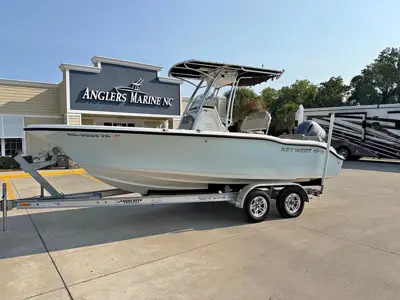 2023 Key West 219 FS center console