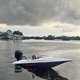 18 Action Marine Raceboat