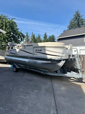 2008 Sunchaser 220