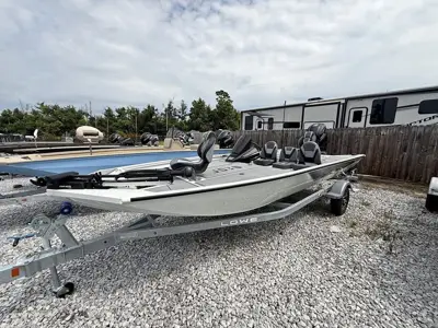 2026 Lowe Boats Stinger 195 Bass