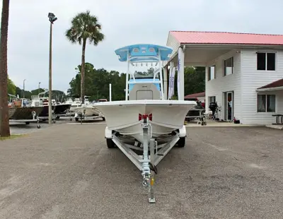 2025 Sea Pro 250 Bay