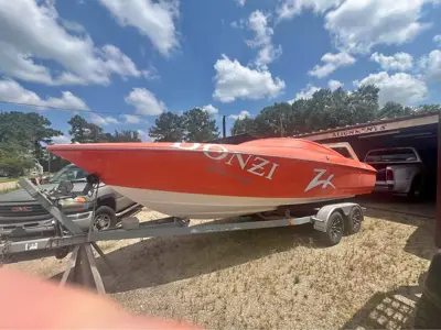 Donzi 22 ZX Performance Boat – NEW ENGINE – Bravo One – Trailer Included