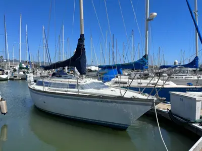 31’ Dufour Sailboat for Sale