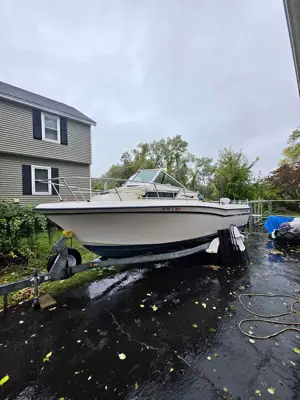 1989 Grady White Seafarer 22