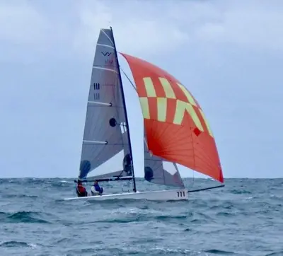 2011 BENNETT VX ONE SAILBOAT EX-L