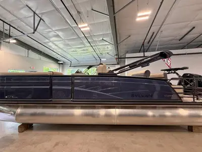 2026 Sylvan L3 ULZ PLATINUM Tritoon 200hp Mercury