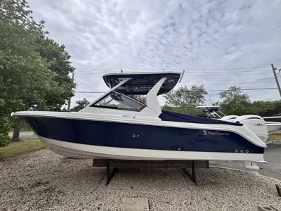 2026 Edgewater 262CX Dual Console