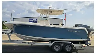 2015 Sailfish 240CC