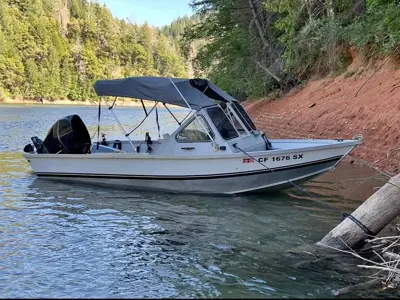 Fishrite 18’ welded aluminum boat