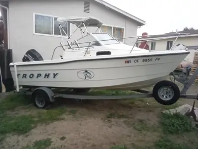 1998 1802 Bayliner trophy