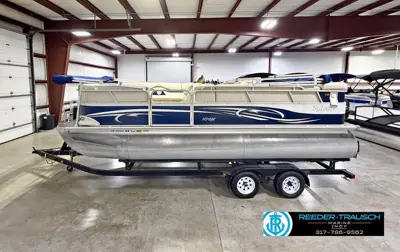 2008 Sylvan 8520 Mirage Cruise R