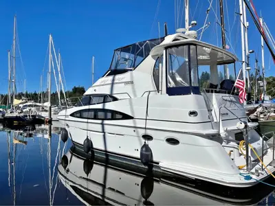 2000 Carver 396 Motor Yacht