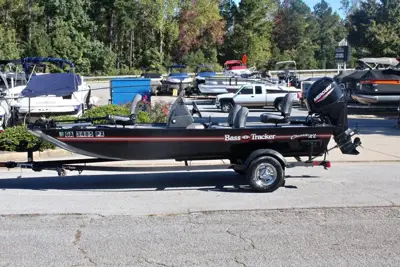 2024 Tracker Bass Tracker Classic XL