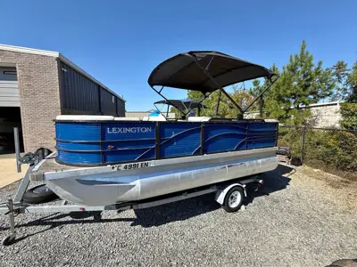 2019 Lexington 517