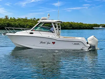2020 Boston Whaler 285 Conquest
