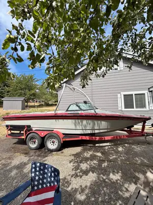 1989 Supra Bravura