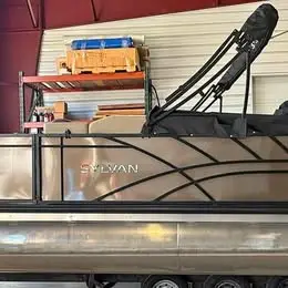 2022 Sylvan Mirage 22 Party Fish | Yamaha VMAX SHO 115HP | Only 25 Hours !