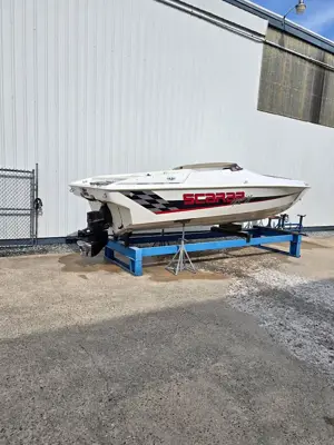 1997 Wellcraft 22’ scarab