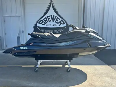 2025 Yamaha GP SVHO