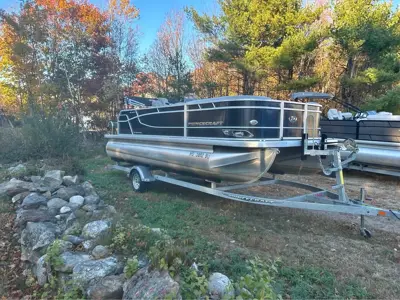 2023 Princecraft 21 RL 60 hp trailer Vectra 21 rear lounger