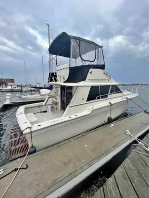 Silverton 34’ Convertible Yacht